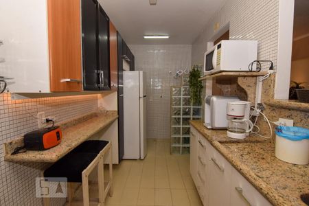Apartamento para alugar com 60m², 1 quarto e 2 vagasCozinha
