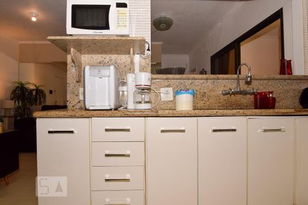 Apartamento para alugar com 60m², 1 quarto e 2 vagasCozinha