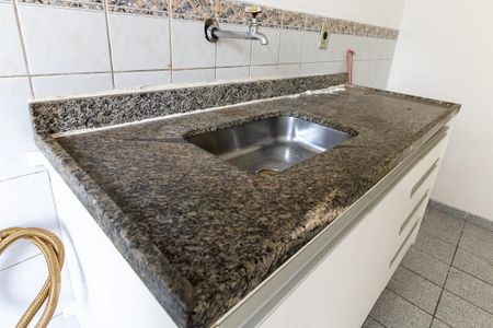 Apartamento para alugar com 65m², 2 quartos e 1 vaga Apartamento para alugar com 65m², 2 quartos e 1 vagaCozinha