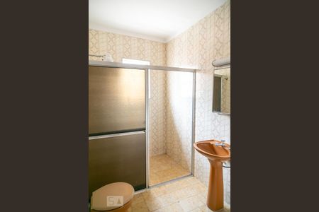 Apartamento para alugar com 75m², 2 quartos e sem vagaBanheiro