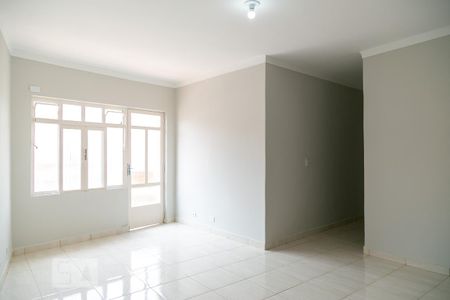 Sala de apartamento para alugar com 2 quartos, 75m² em Jardim Pinhal, Guarulhos