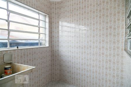 Apartamento para alugar com 75m², 2 quartos e sem vagaÁrea de serviço