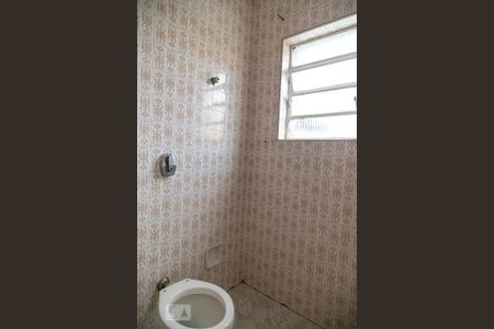Apartamento para alugar com 75m², 2 quartos e sem vagaBanheiro de Serviço