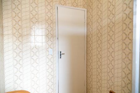 Apartamento para alugar com 75m², 2 quartos e sem vagaBanheiro
