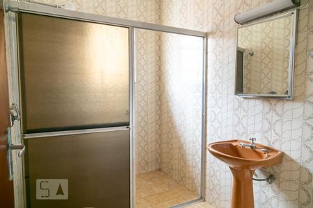 Apartamento para alugar com 75m², 2 quartos e sem vagaBanheiro