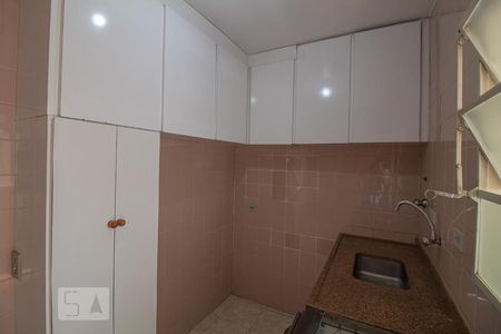 Apartamento à venda com 68m², 2 quartos e 1 vagaCozinha