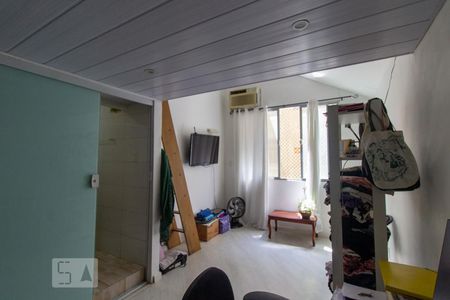 Sala de kitnet/studio à venda com 1 quarto, 32m² em Centro, Rio de Janeiro