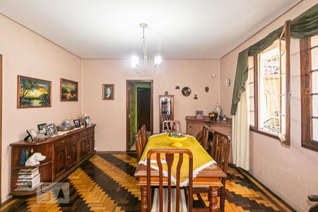 Sala de Jantar de casa à venda com 3 quartos, 140m² em Azenha, Porto Alegre