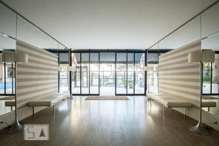 Apartamento à venda com 42m², 1 quarto e 1 vagacomum - Hall 