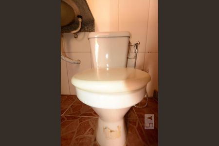 Banheiro de casa para alugar com 1 quarto, 50m² em Jardim Sulacap, Rio de Janeiro