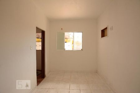 Quarto1 de casa para alugar com 1 quarto, 50m² em Jardim Sulacap, Rio de Janeiro