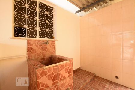 Casa para alugar com 50m², 1 quarto e sem vagaÁrea de Serviço