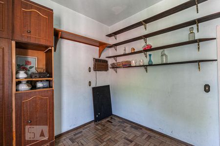 Casa à venda com 387m², 4 quartos e 2 vagasQuarto 4