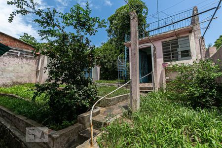 Casa à venda com 387m², 4 quartos e 2 vagasQuintal