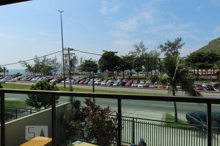 Apartamento para alugar com 85m², 2 quartos e 2 vagasVista - Sala