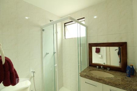 Apartamento para alugar com 85m², 2 quartos e 2 vagasBanheiro Social