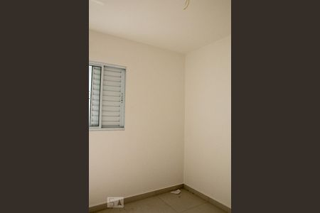 Quarto 2 de apartamento para alugar com 2 quartos, 52m² em Vila Gustavo, São Paulo