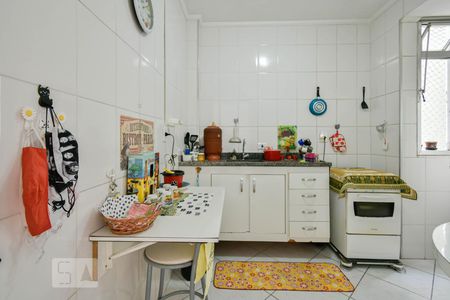 Apartamento à venda com 72m², 2 quartos e sem vagaCozinha