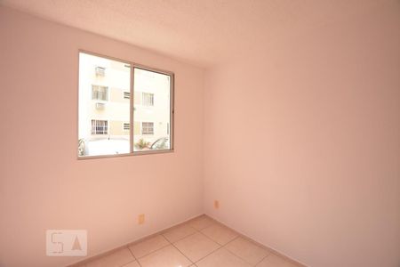 Quarto 1 de apartamento à venda com 2 quartos, 47m² em Parada de Lucas, Rio de Janeiro