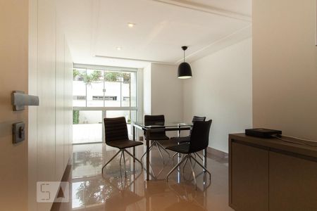 Apartamento para alugar com 40m², 1 quarto e 1 vagaÁrea comum - Office 1