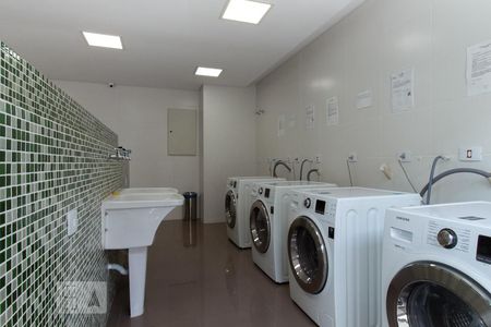 Apartamento para alugar com 40m², 1 quarto e 1 vagaÁrea comum - Lavanderia