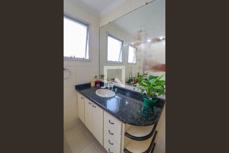 Apartamento à venda com 129m², 3 quartos e 2 vagasBanheiro da Suíte