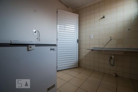 Apartamento à venda com 54m², 1 quarto e sem vagaÁrea comum - Salão de festas