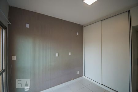 Quarto de apartamento à venda com 1 quarto, 54m² em Centro, Campinas