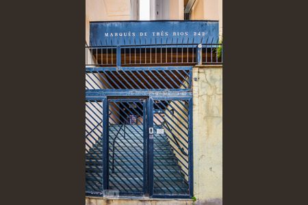 Apartamento à venda com 54m², 1 quarto e sem vagaFachada