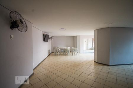 Apartamento à venda com 54m², 1 quarto e sem vagaÁrea comum - Salão de festas