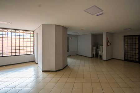 Apartamento à venda com 54m², 1 quarto e sem vagaÁrea comum - Salão de festas
