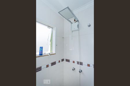 Casa à venda com 264m², 4 quartos e 4 vagasBanheiro suite 3