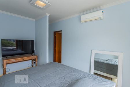 Casa à venda com 264m², 4 quartos e 4 vagasSuite 1