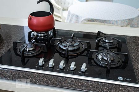 Casa à venda com 264m², 4 quartos e 4 vagasCozinha e copa