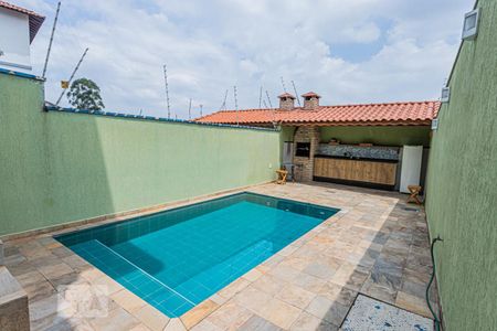 Casa à venda com 264m², 4 quartos e 4 vagasPiscina e churrasqueira