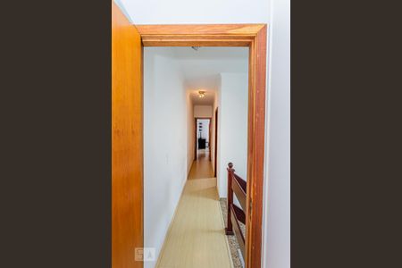 Casa à venda com 264m², 4 quartos e 4 vagasCorredor