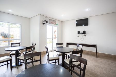 Apartamento para alugar com 60m², 2 quartos e 1 vagaÁrea comum - Salão de festas