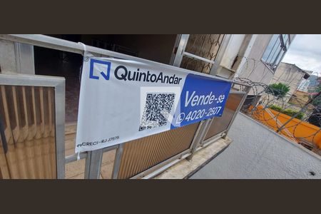 Casa para alugar com 450m², 5 quartos e 4 vagasPlaquinha QuintoAndar