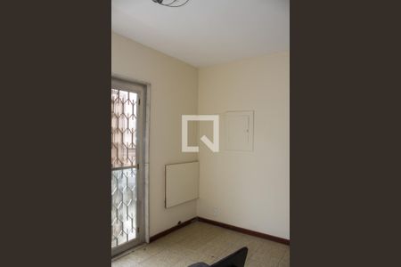 Casa para alugar com 450m², 5 quartos e 4 vagasQuarto 02