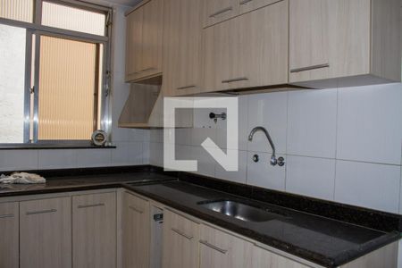 Casa para alugar com 450m², 5 quartos e 4 vagasCozinha