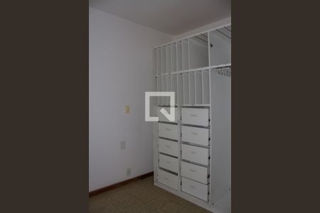 Casa para alugar com 450m², 5 quartos e 4 vagasQuarto 03