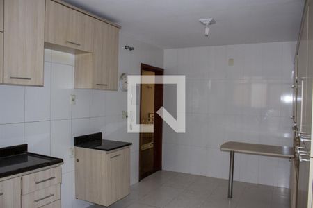 Casa para alugar com 450m², 5 quartos e 4 vagasCozinha