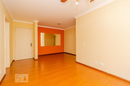 Sala de apartamento para alugar com 3 quartos, 95m² em Menino Deus, Porto Alegre