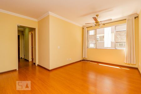 Sala de apartamento para alugar com 3 quartos, 95m² em Menino Deus, Porto Alegre