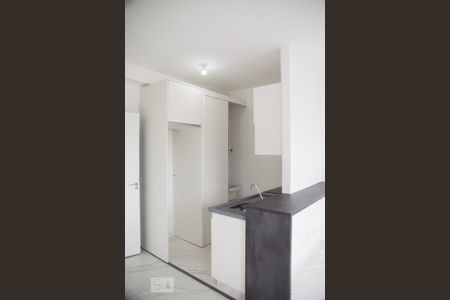 Studio para alugar com 28m², 1 quarto e sem vaga Studio para alugar com 28m², 1 quarto e sem vagaCozinha