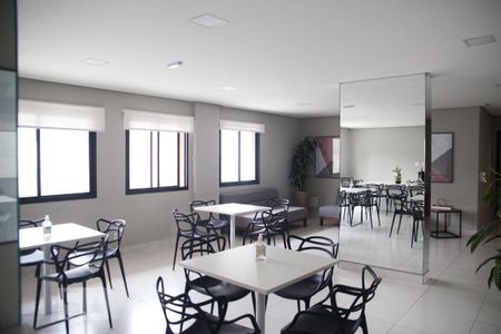 Studio para alugar com 28m², 1 quarto e sem vaga Studio para alugar com 28m², 1 quarto e sem vagaÁrea comum - Salão de festas