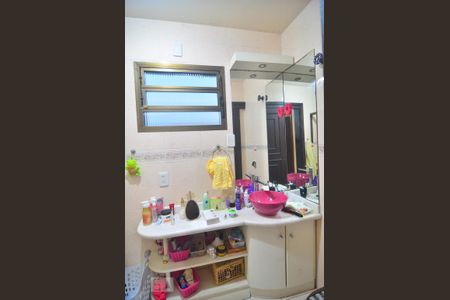 Casa à venda com 377m², 5 quartos e 2 vagasBanheiro social