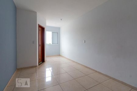 Casa para alugar com 120m², 2 quartos e 2 vagas Casa para alugar com 120m², 2 quartos e 2 vagasSuite 2