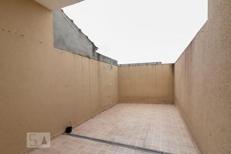 Casa para alugar com 120m², 2 quartos e 2 vagas Casa para alugar com 120m², 2 quartos e 2 vagasÁrea de Serviço
