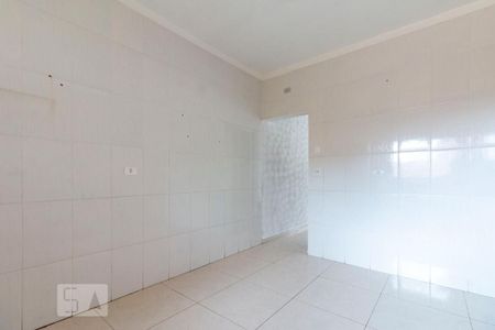 Casa para alugar com 120m², 2 quartos e 2 vagas Casa para alugar com 120m², 2 quartos e 2 vagasCozinha
